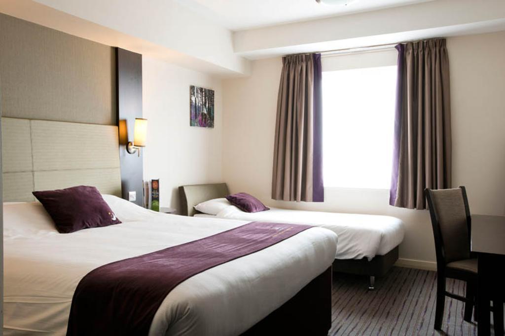 Premier Inn London Brentford Quarto foto